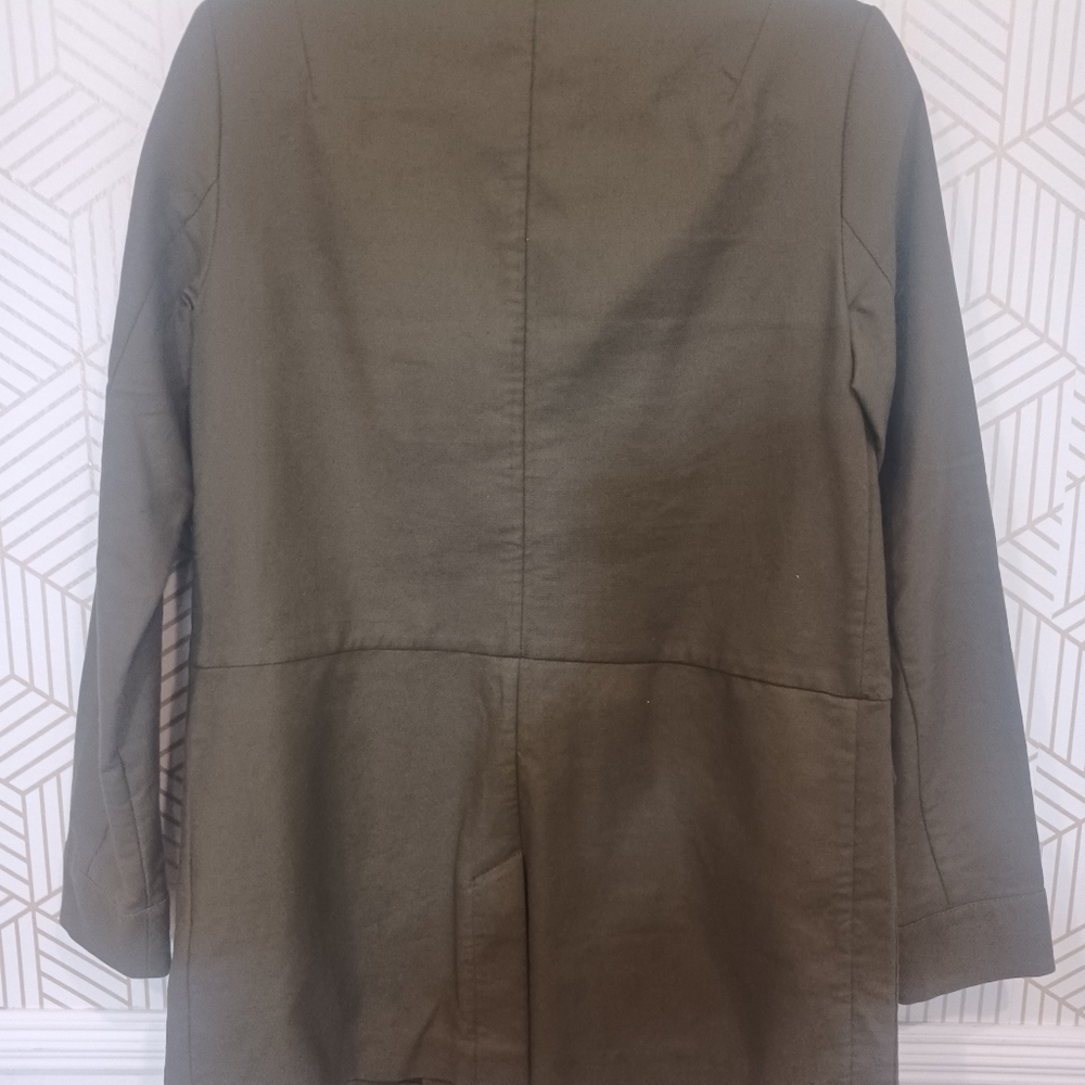 Jacket - Picture 3 of 4